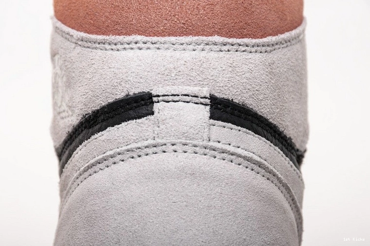 Grey Crimson 1 Black 555088-018 Air Jordan 1102